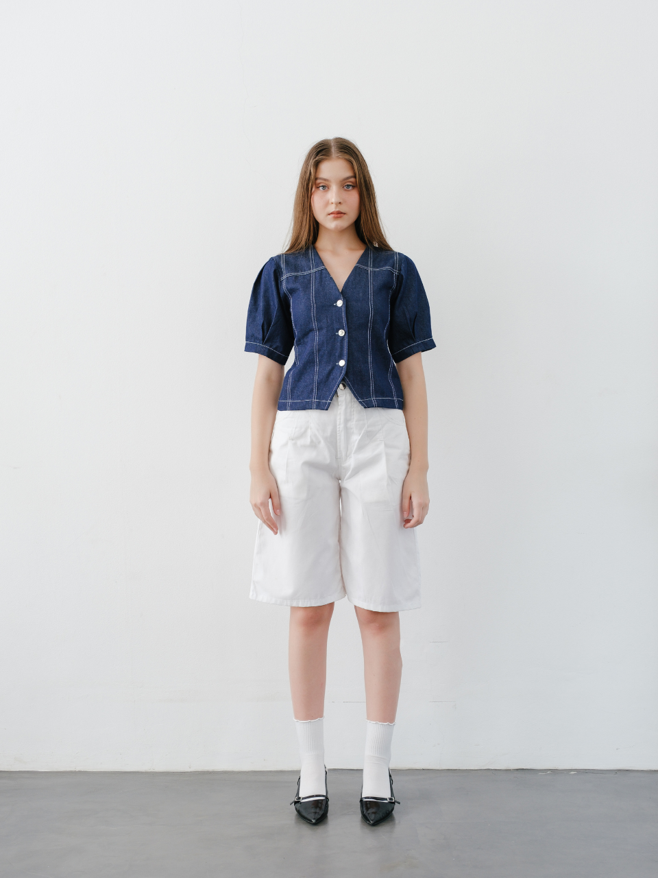 Nixie Button Puffy Denim Top