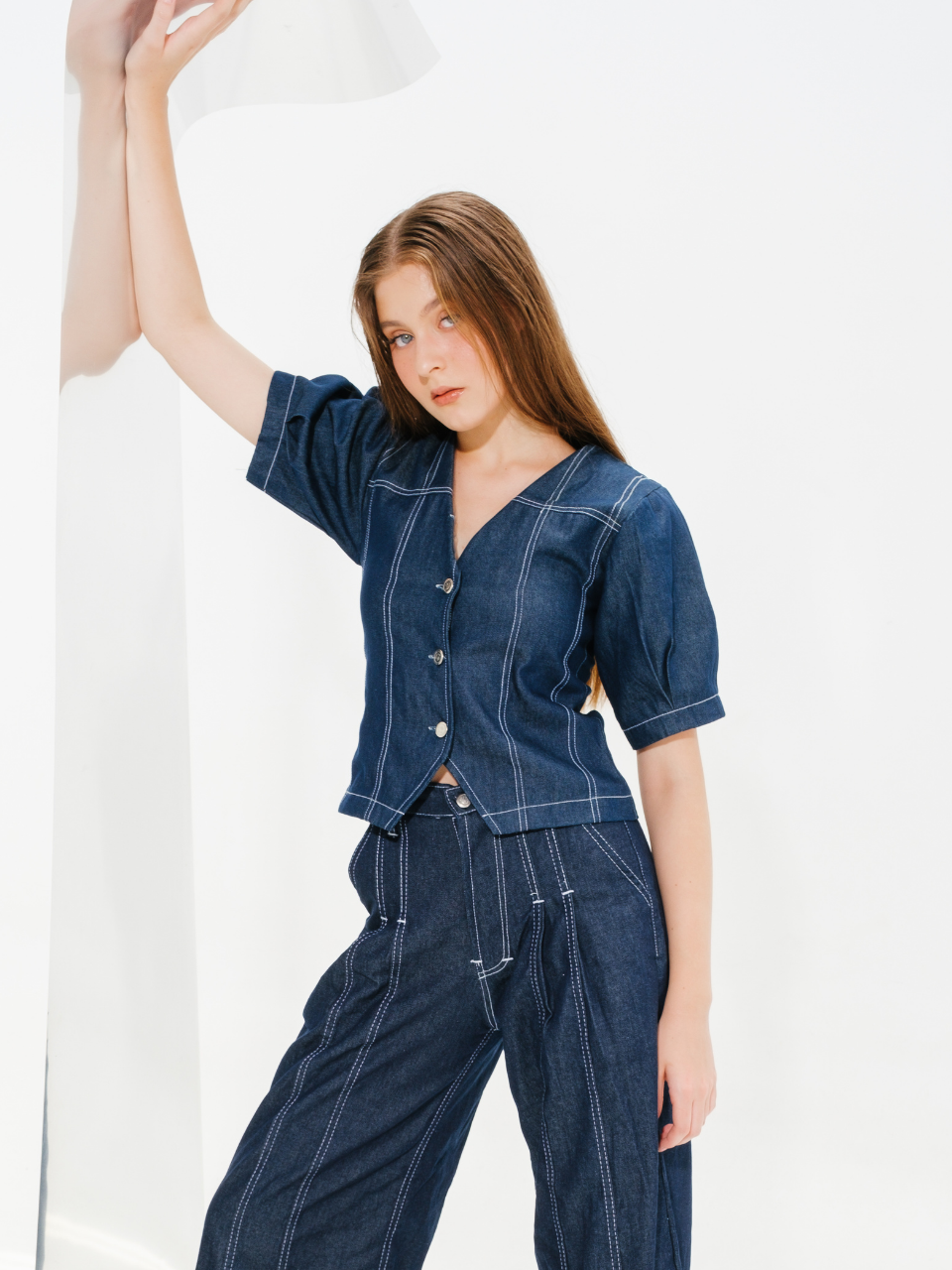 Nixie Button Puffy Denim Top