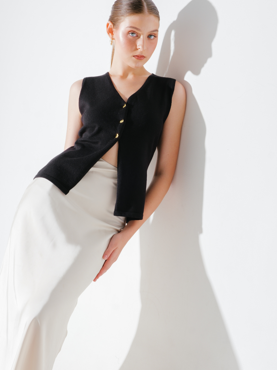 Nat Knit Button Waistcoat Vest