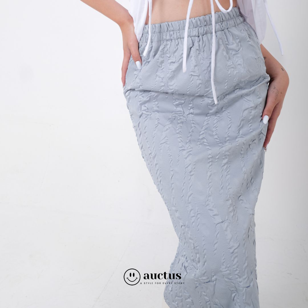 Mon Cheri Textured Skirt